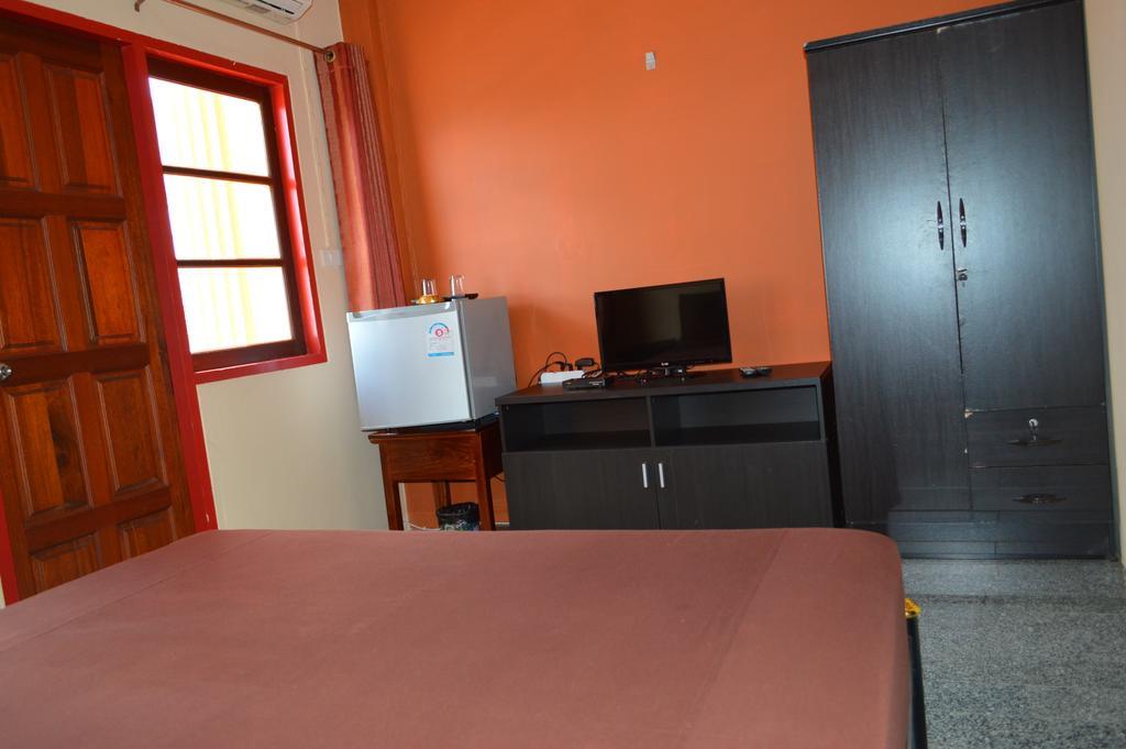 La Paillote Guest House Rayong Habitación foto
