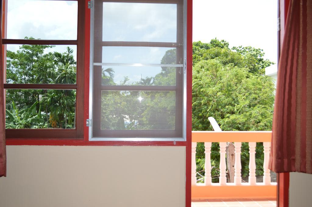 La Paillote Guest House Rayong Habitación foto