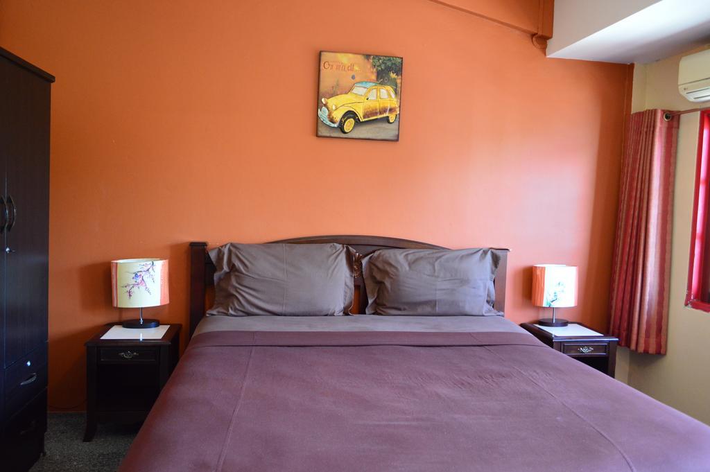 La Paillote Guest House Rayong Habitación foto